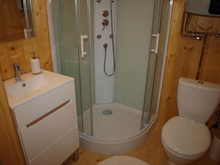 Woda Gory - Glamping Caloroczny * Szlembark